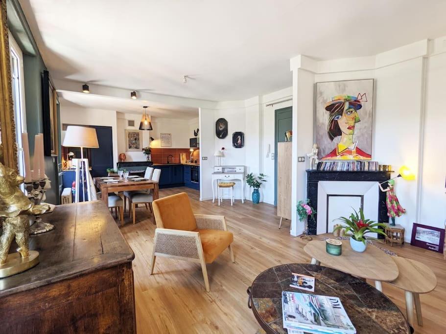 Appartement L'Ideal Hyper Centre-Ville Charleville-Mezieres Ngoại thất bức ảnh