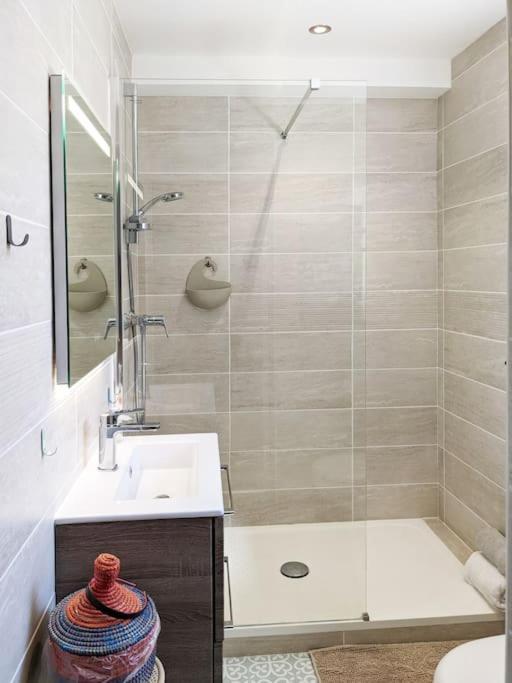 Appartement L'Ideal Hyper Centre-Ville Charleville-Mezieres Ngoại thất bức ảnh